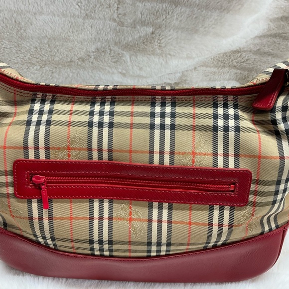 Burberry Shoulderbag - Picture 13 of 16